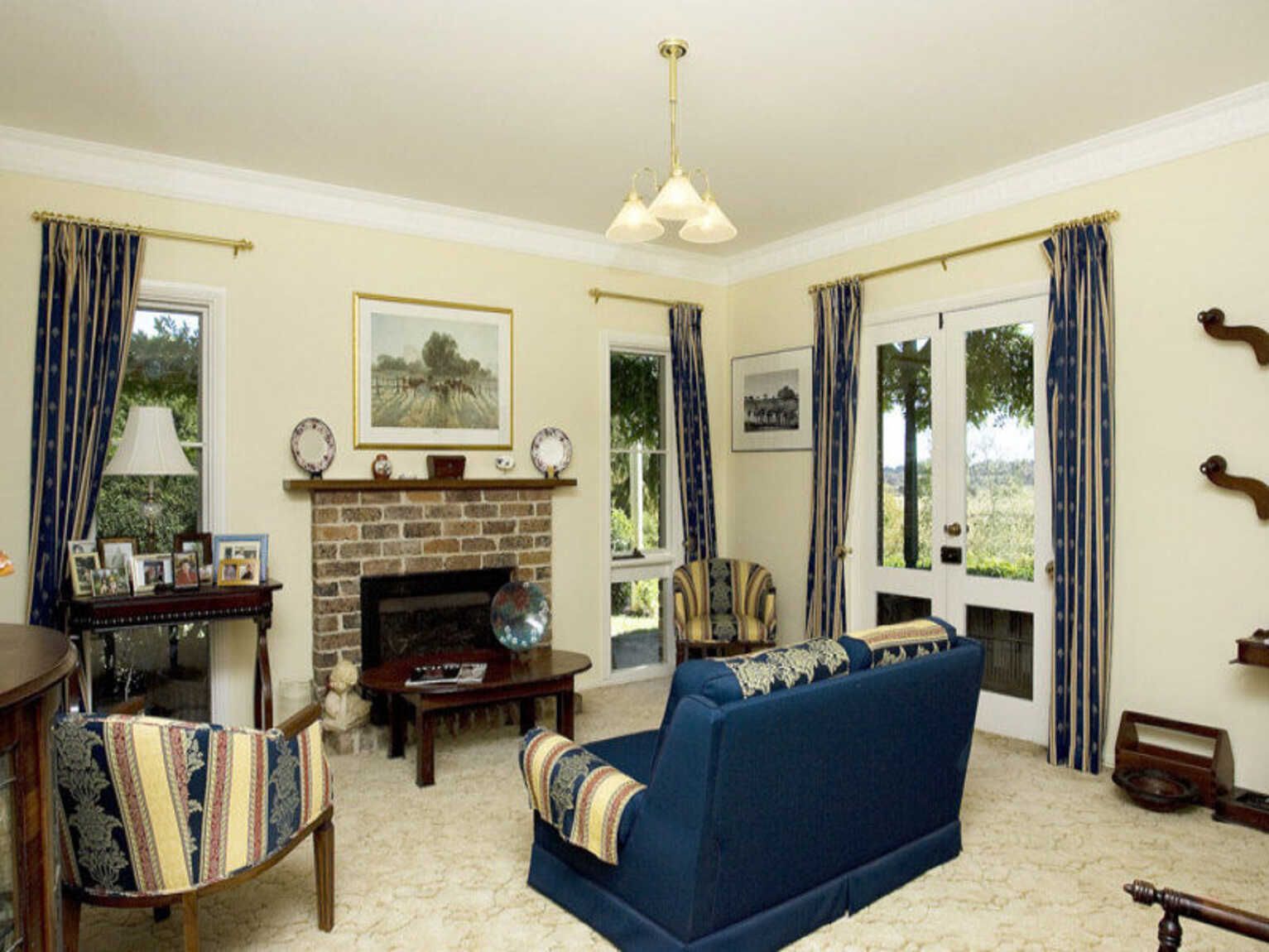 120 Nowra Road Moss Vale 120 Nowra Road Moss Vale