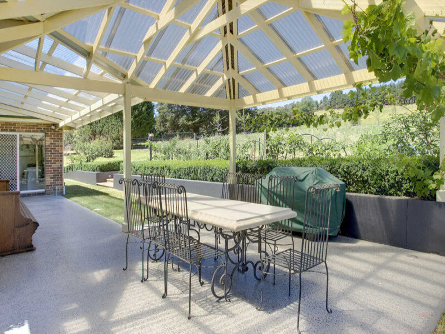 120 Nowra Road Moss Vale 120 Nowra Road Moss Vale
