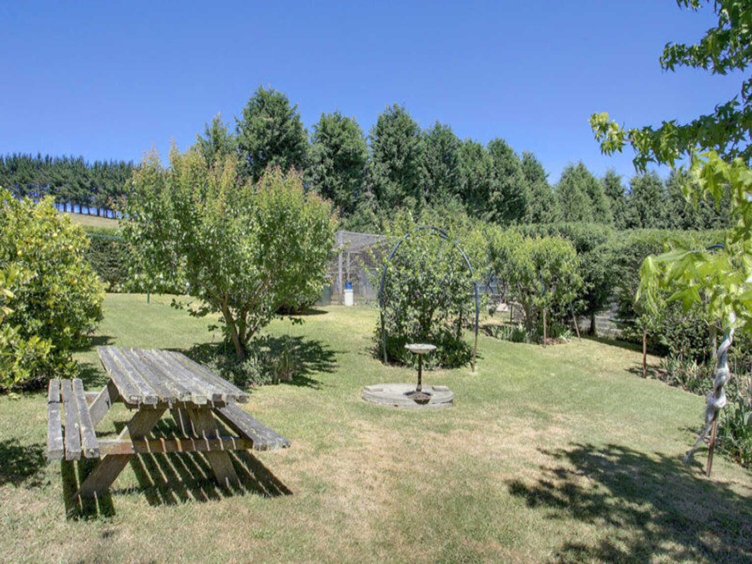 120 Nowra Road Moss Vale 120 Nowra Road Moss Vale