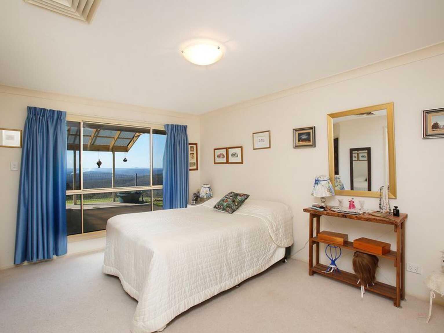 1669 Caoura Road Tallong