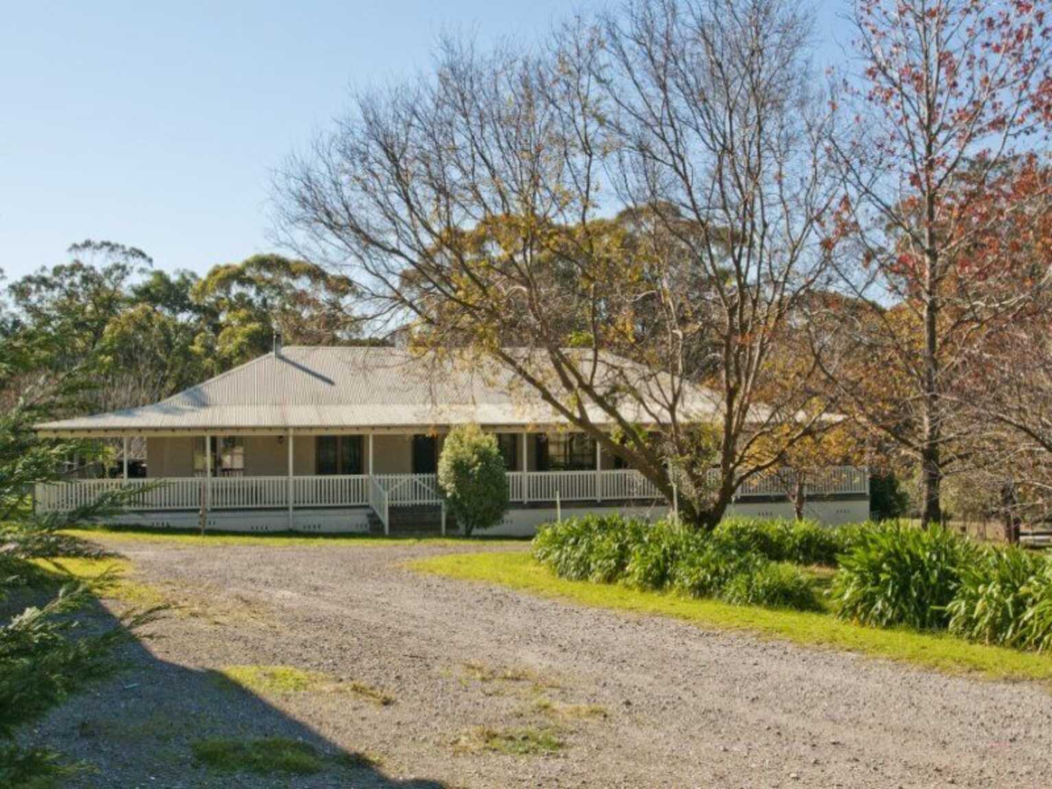 90 Corrie Road Alpine