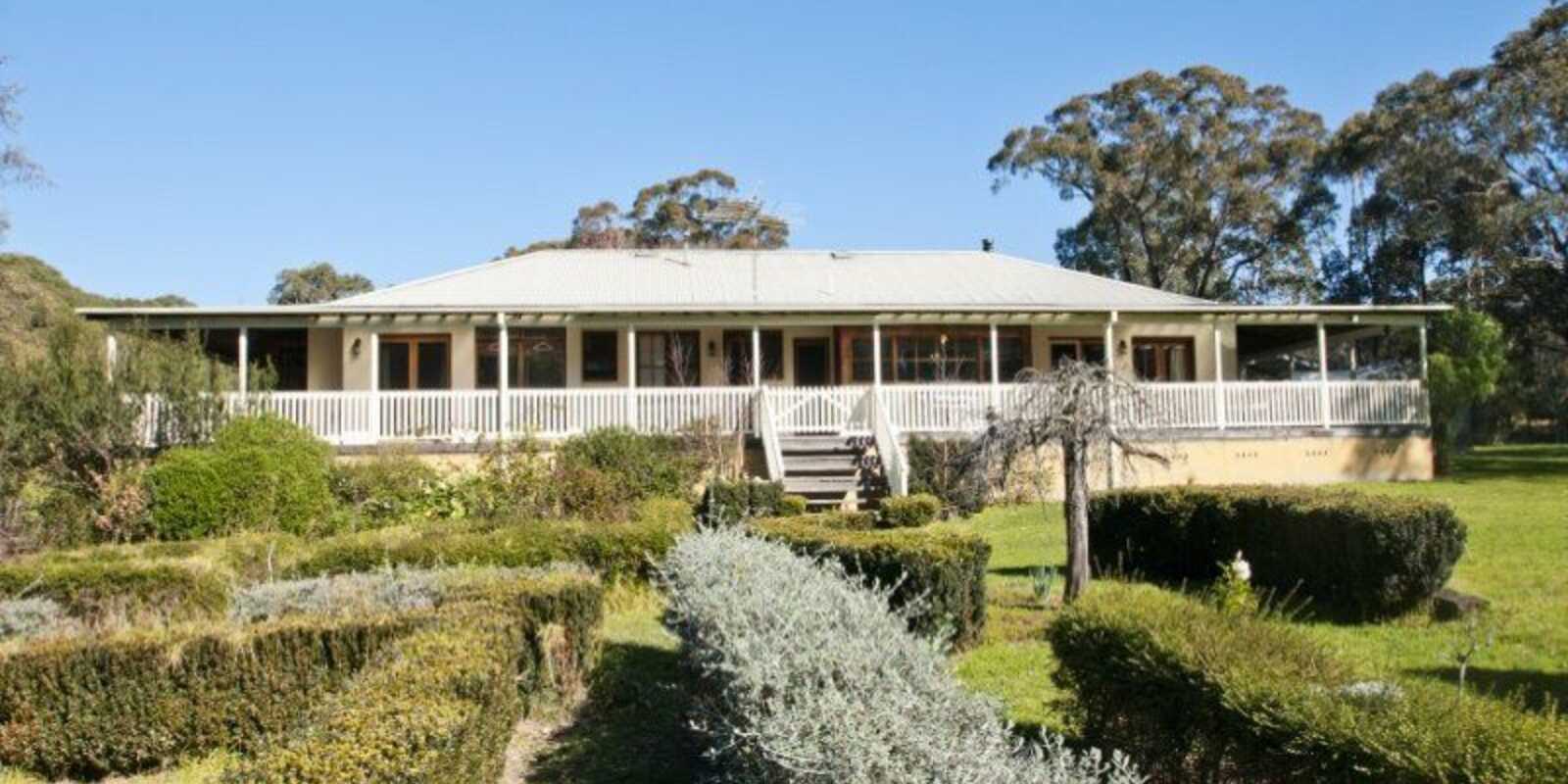 90 Corrie Road Alpine