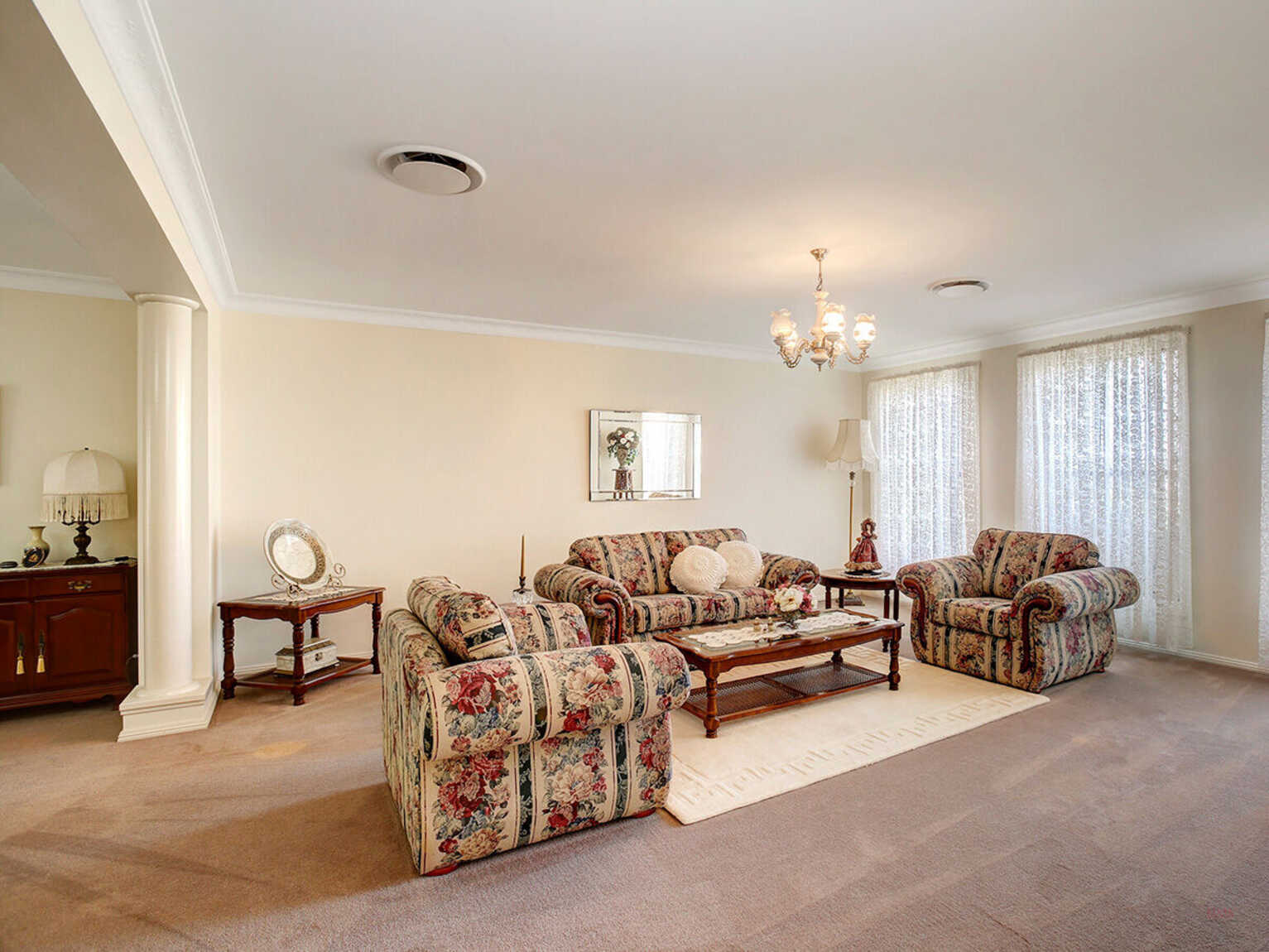 10 Windsor Crescent Moss Vale 10 Windsor Crescent Moss Vale