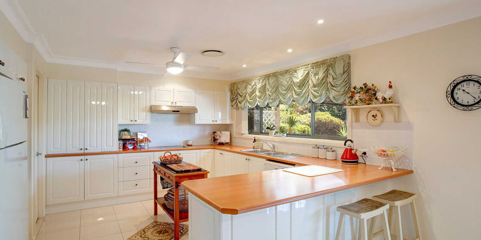 10 Windsor Crescent Moss Vale 10 Windsor Crescent Moss Vale