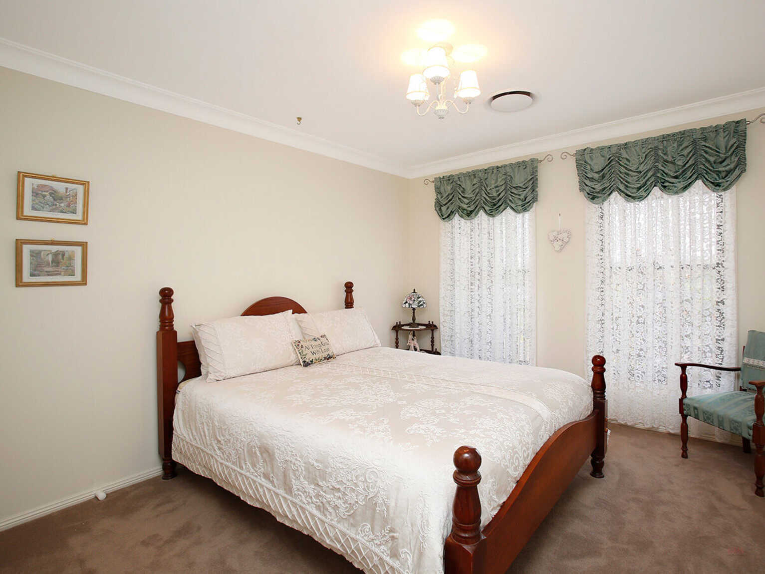 10 Windsor Crescent Moss Vale 10 Windsor Crescent Moss Vale