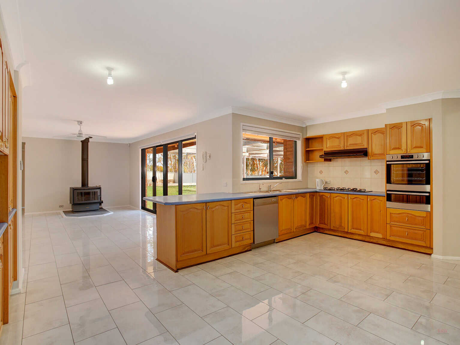 18 Collins Street Marulan 18 Collins Street Marulan