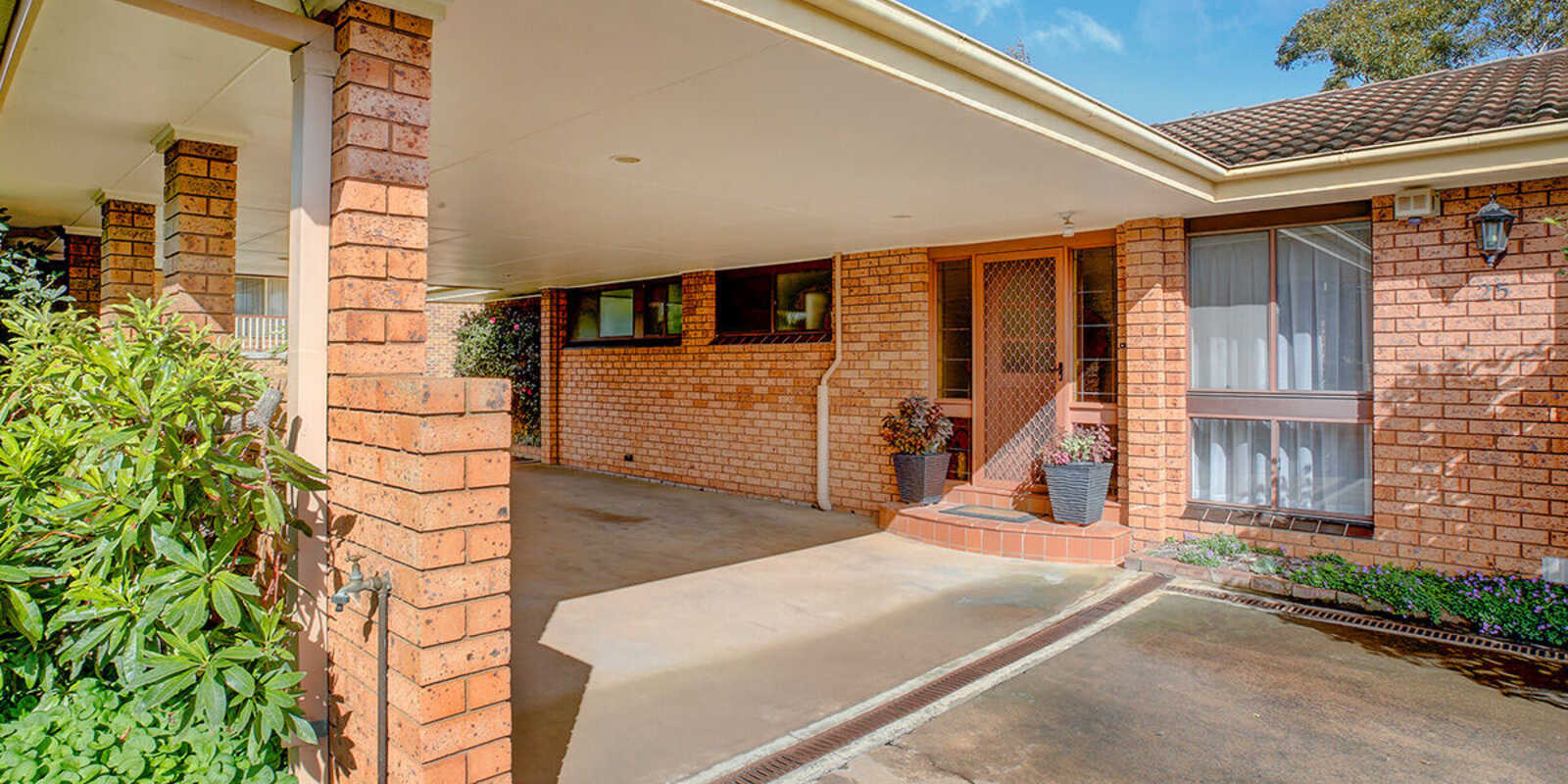 23 - 25 Dengate Crescent Moss Vale 23 - 25 Dengate Crescent Moss Vale