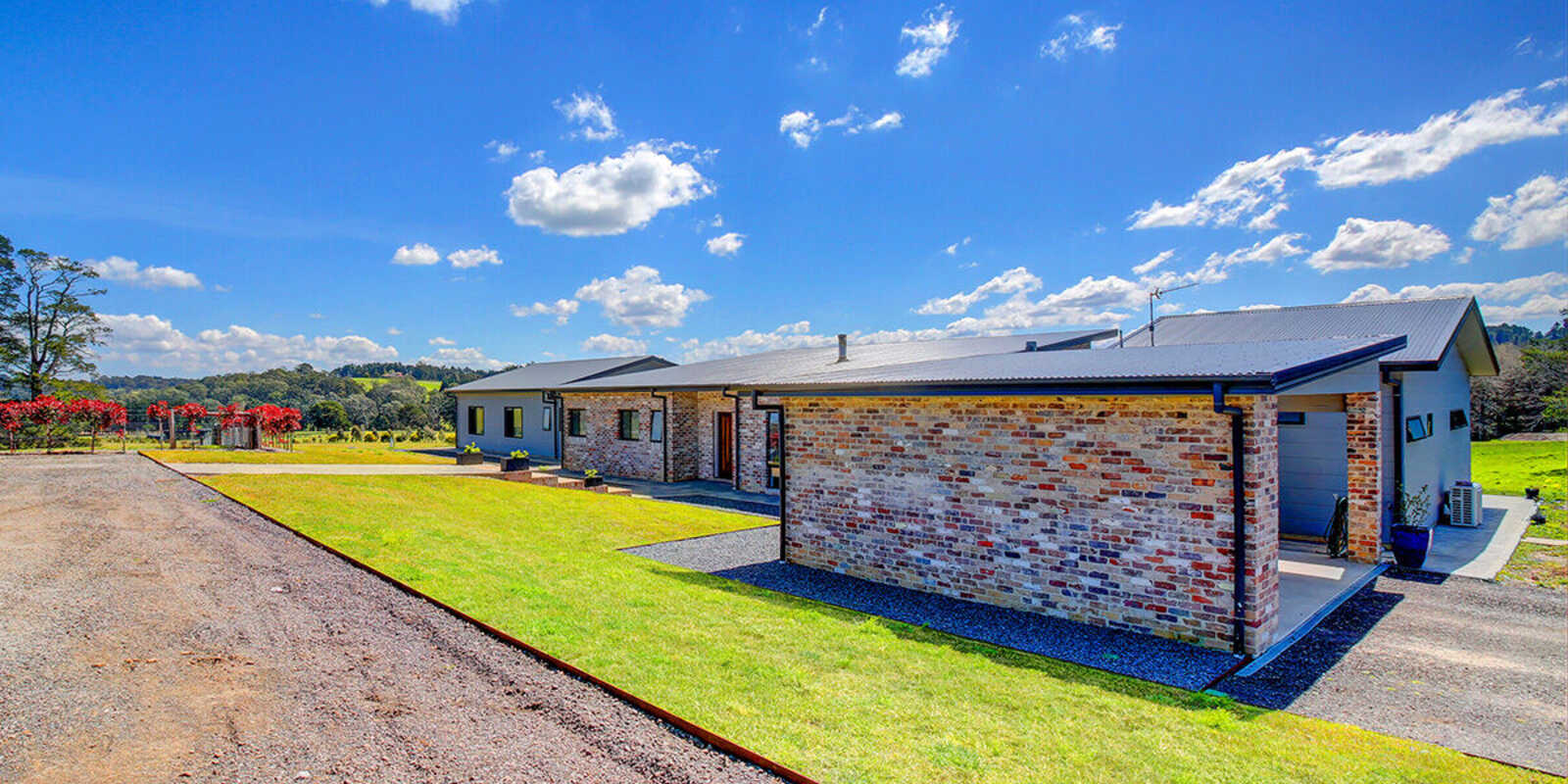 76 Ringwood Lane Exeter