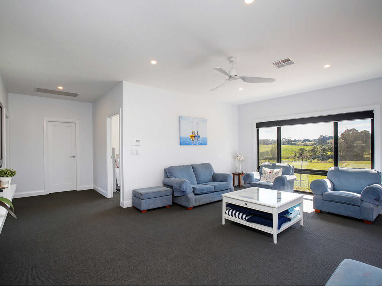 76 Ringwood Lane Exeter