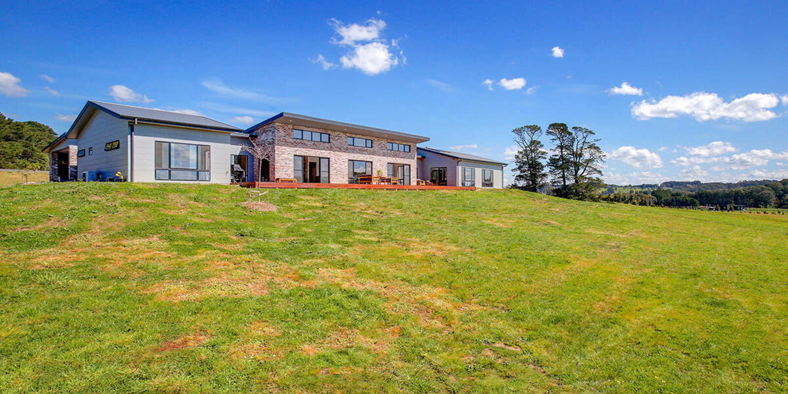 76 Ringwood Lane Exeter