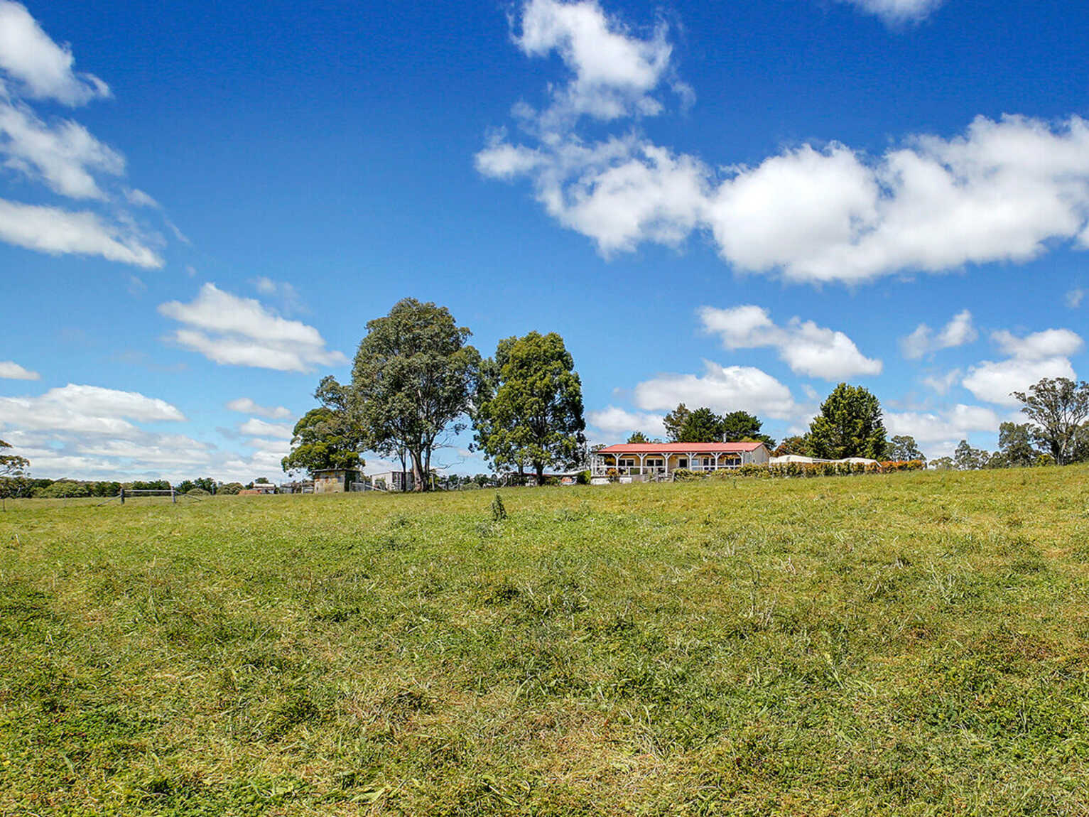 705 Caoura Road Tallong