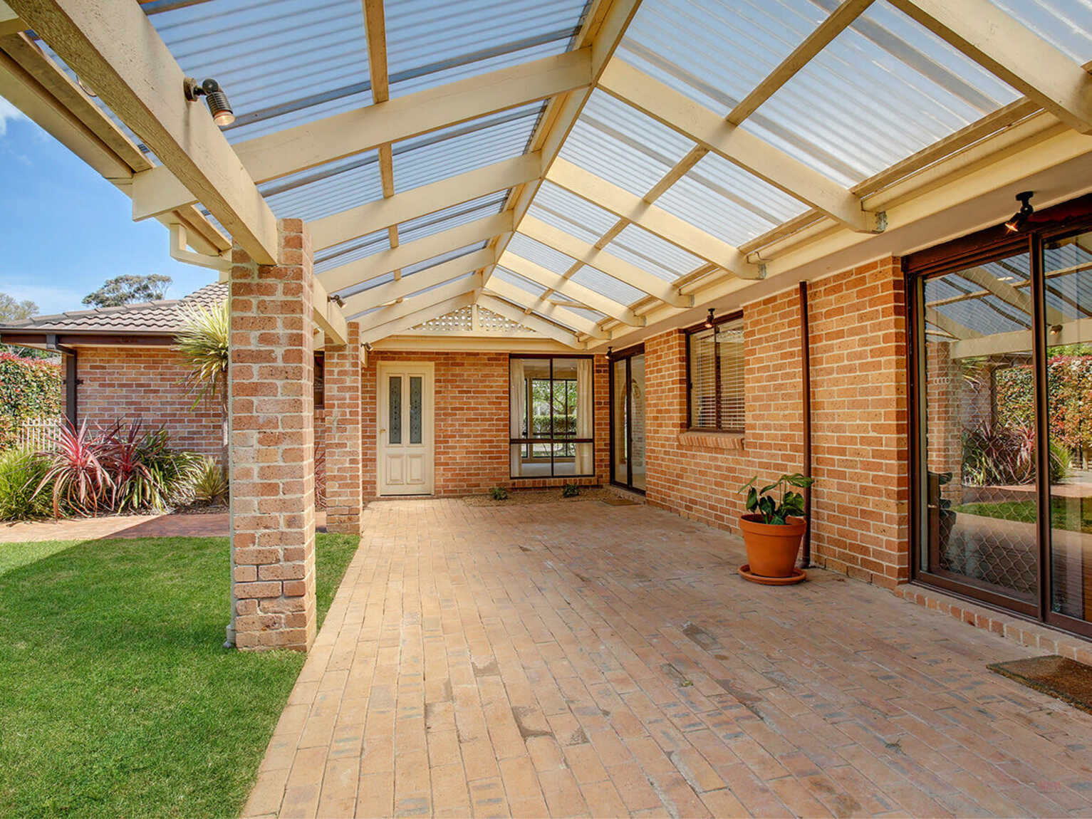 10 Semkin Street Moss Vale