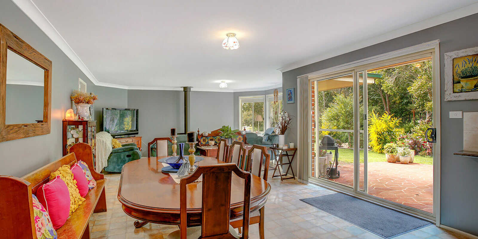 8 Yarwood Drive Exeter 8 Yarwood Drive Exeter