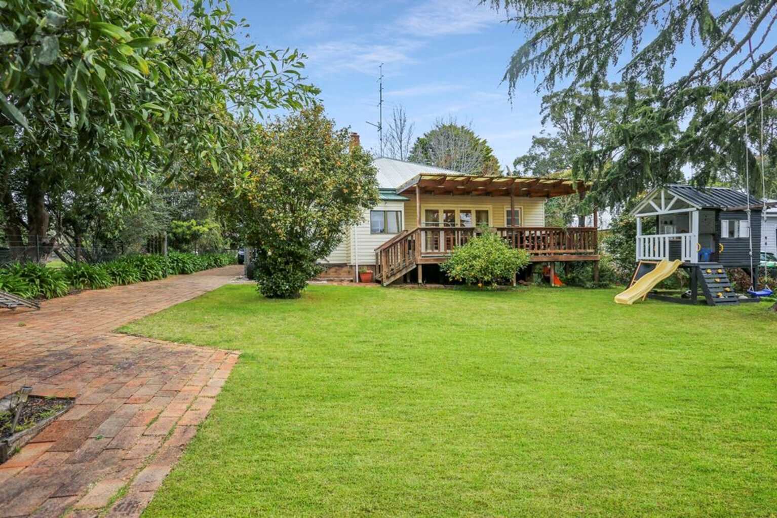 8 Rosenthal Avenue Bundanoon 8 Rosenthal Avenue Bundanoon
