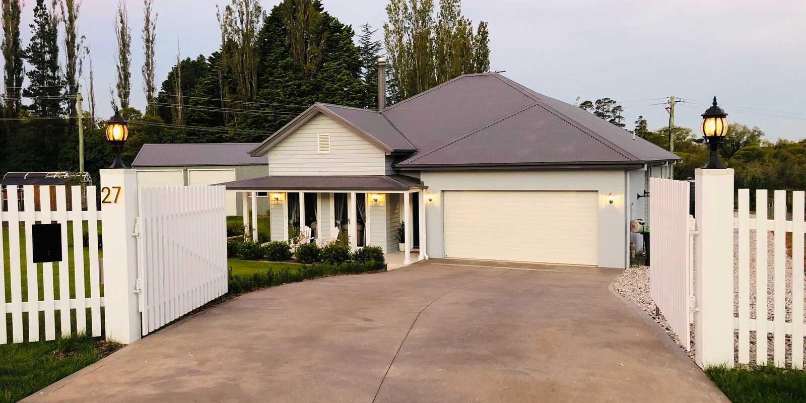 27 Torulosa Drive Moss Vale