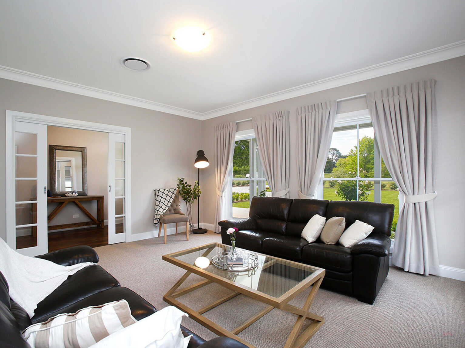 27 Middle Road Exeter 27 Middle Road Exeter