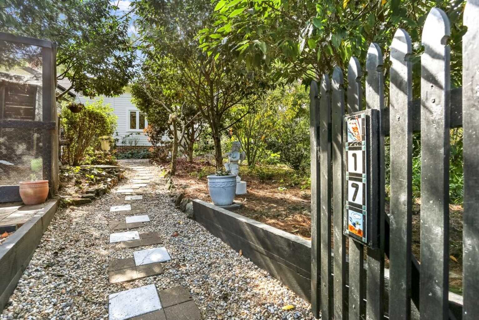 15 - 17 Penrose Road Bundanoon