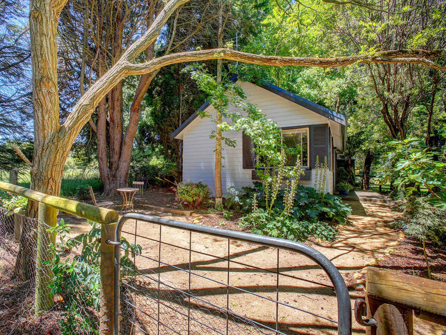 520 Ellsmore Road Exeter 520 Ellsmore Road Exeter