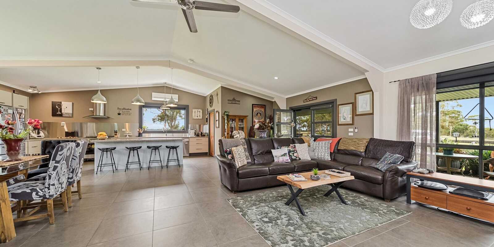 257 Fernleigh Close Windellama