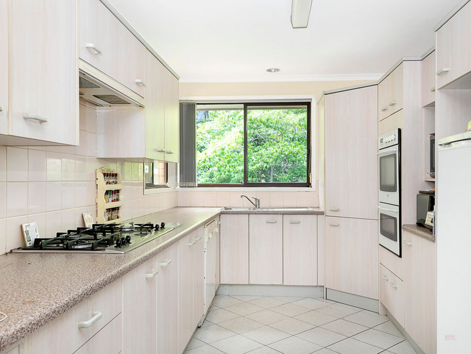 4 Wilsons Lane Exeter
