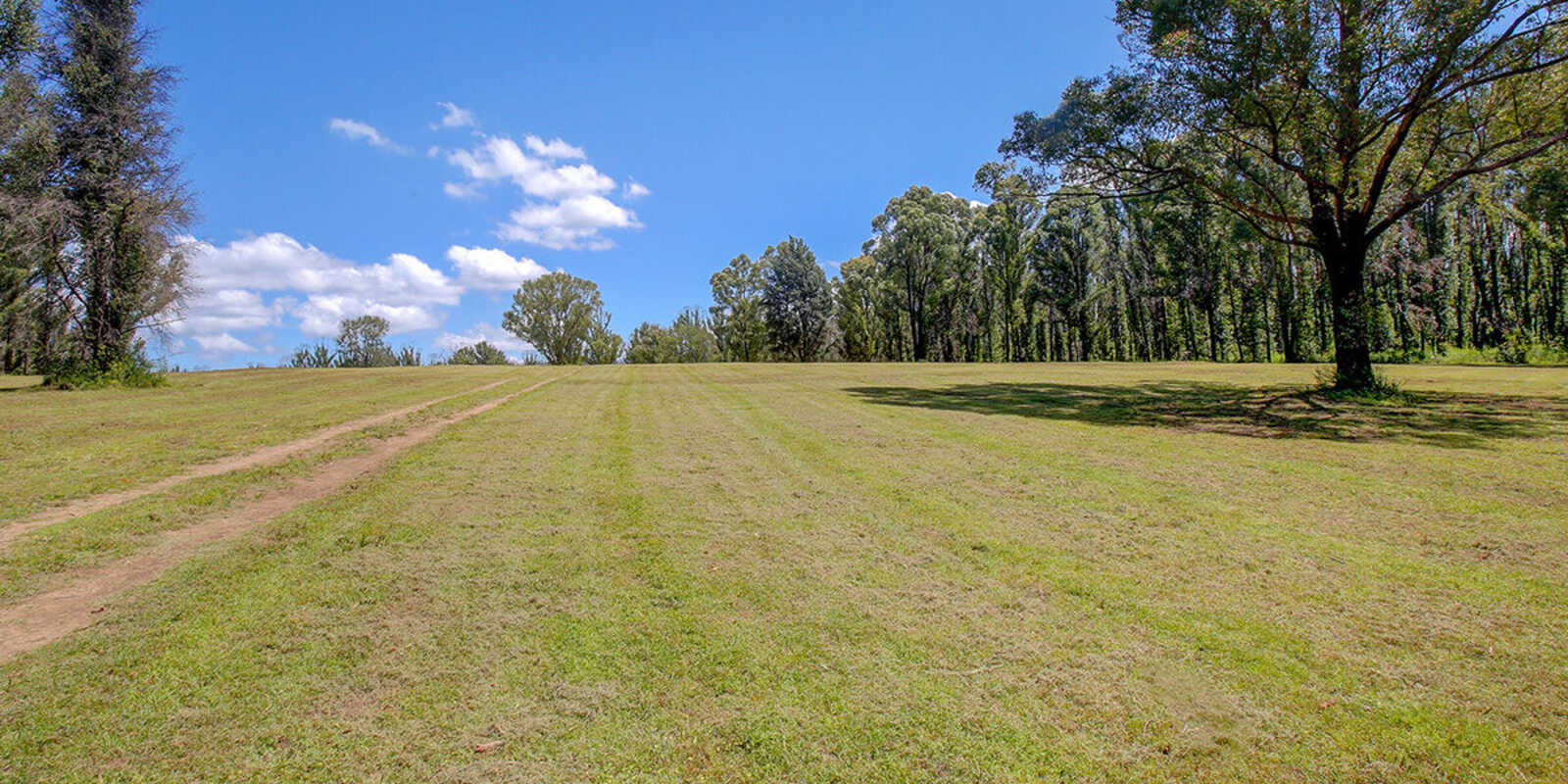 411 Spring Hill Road Meryla