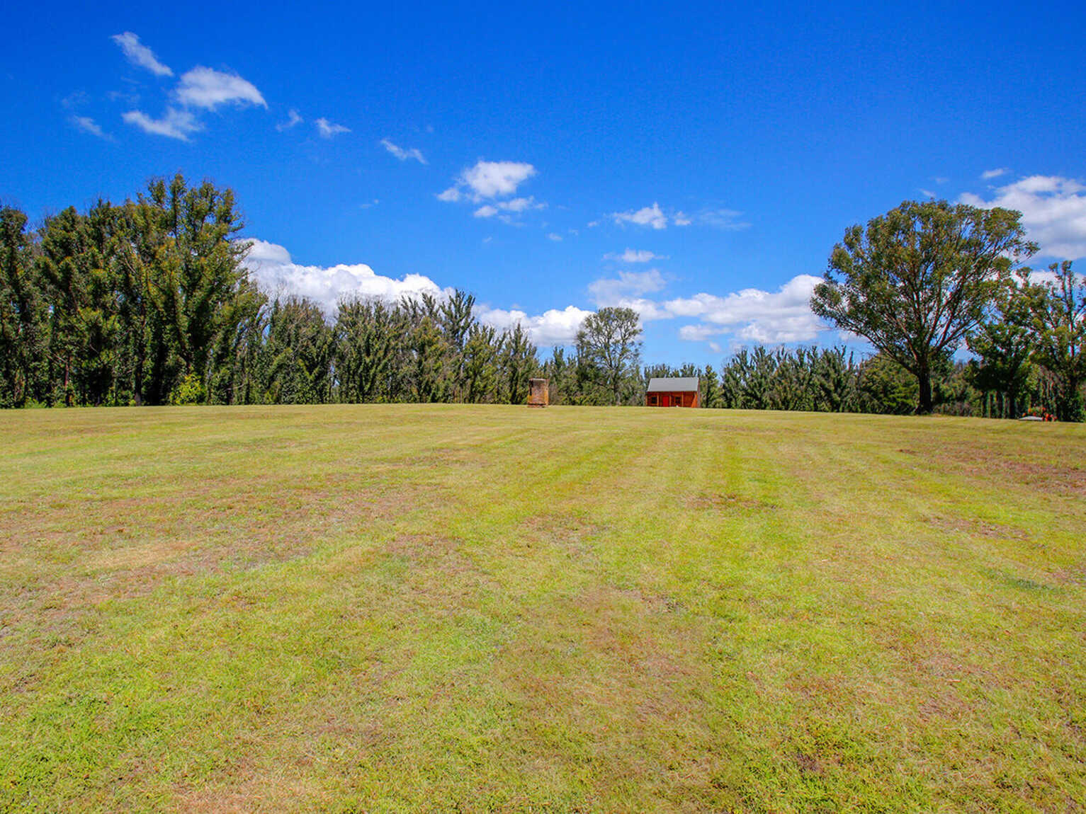 411 Spring Hill Road Meryla