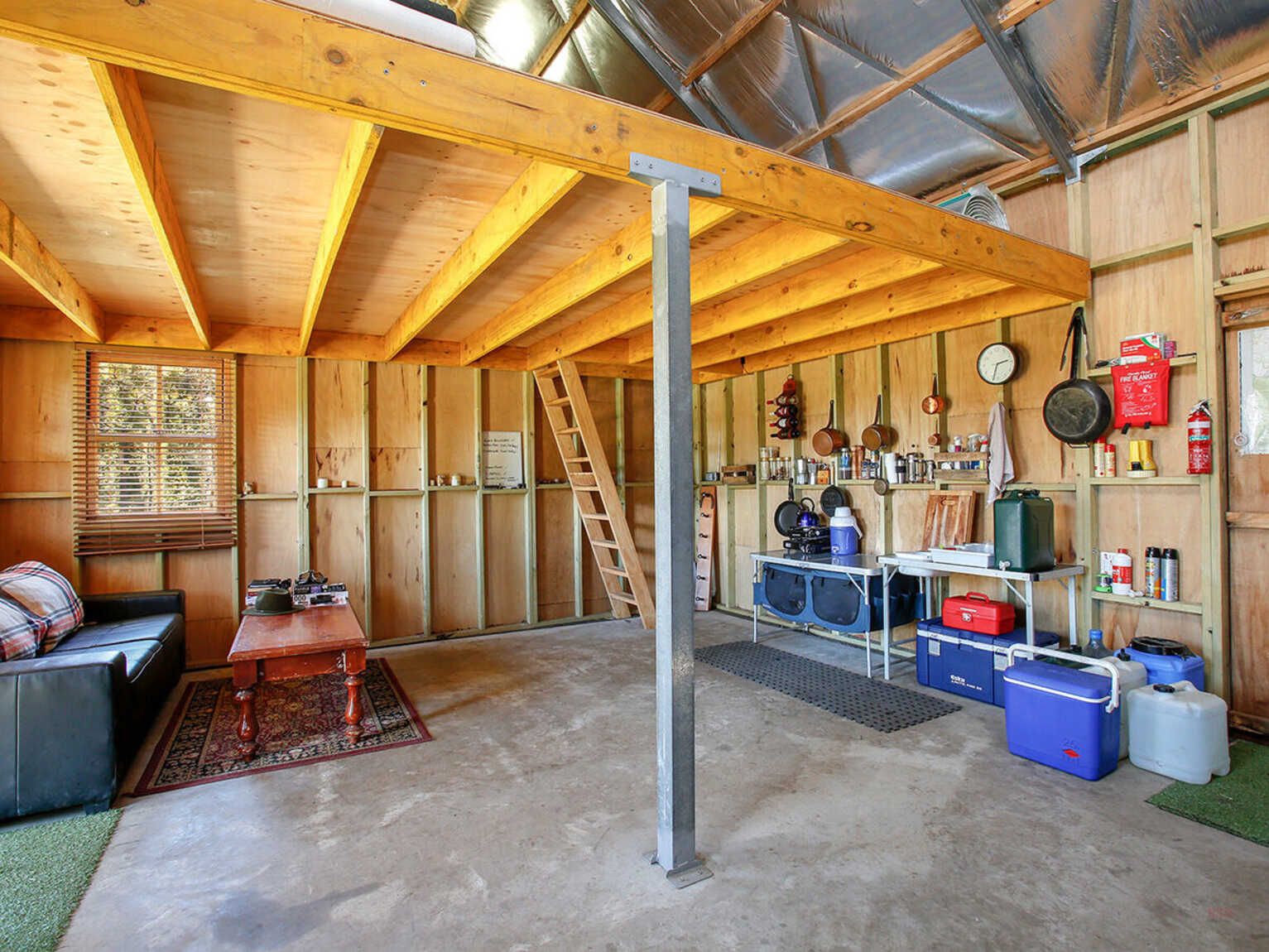 411 Spring Hill Road Meryla