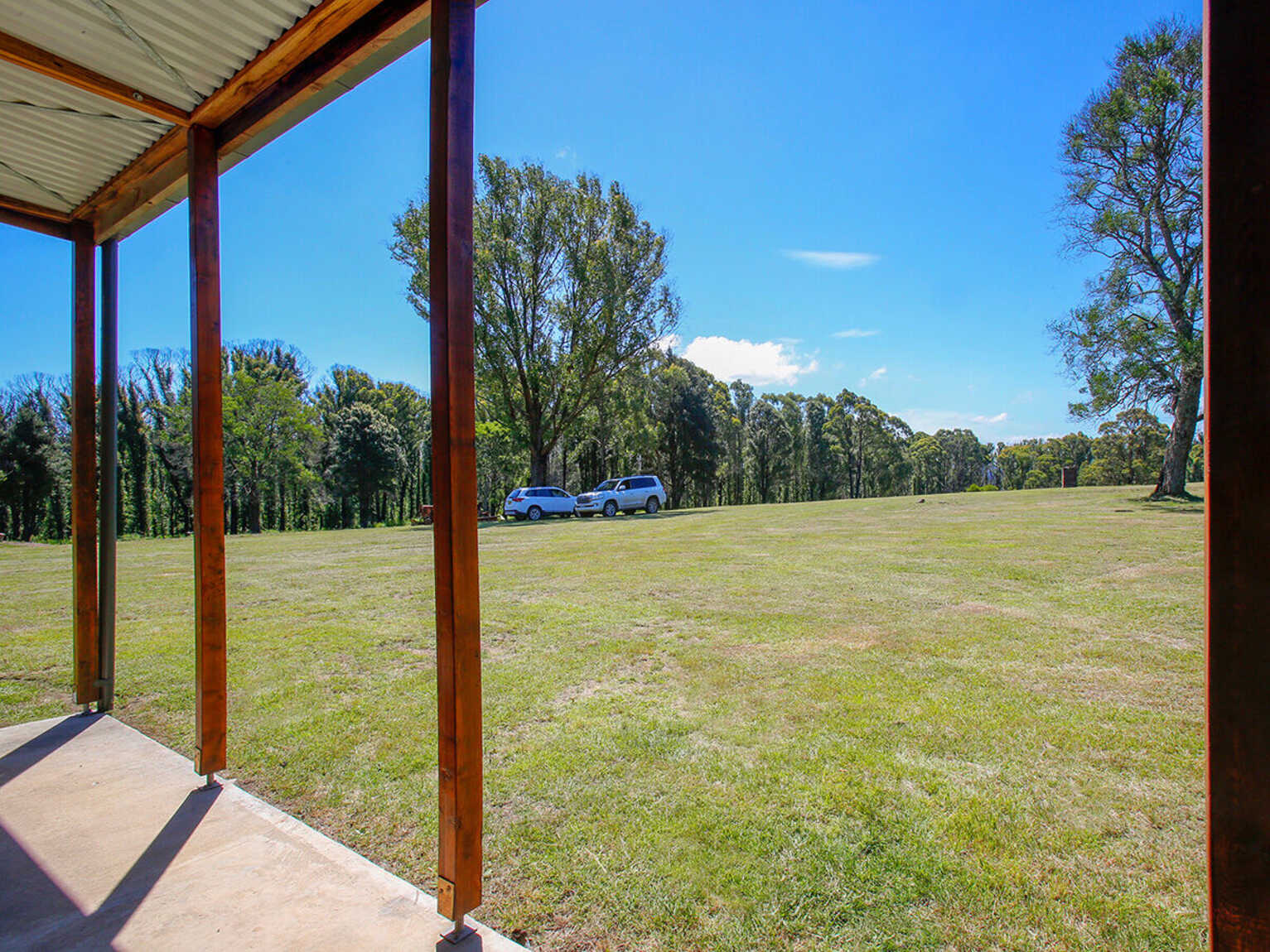 411 Spring Hill Road Meryla