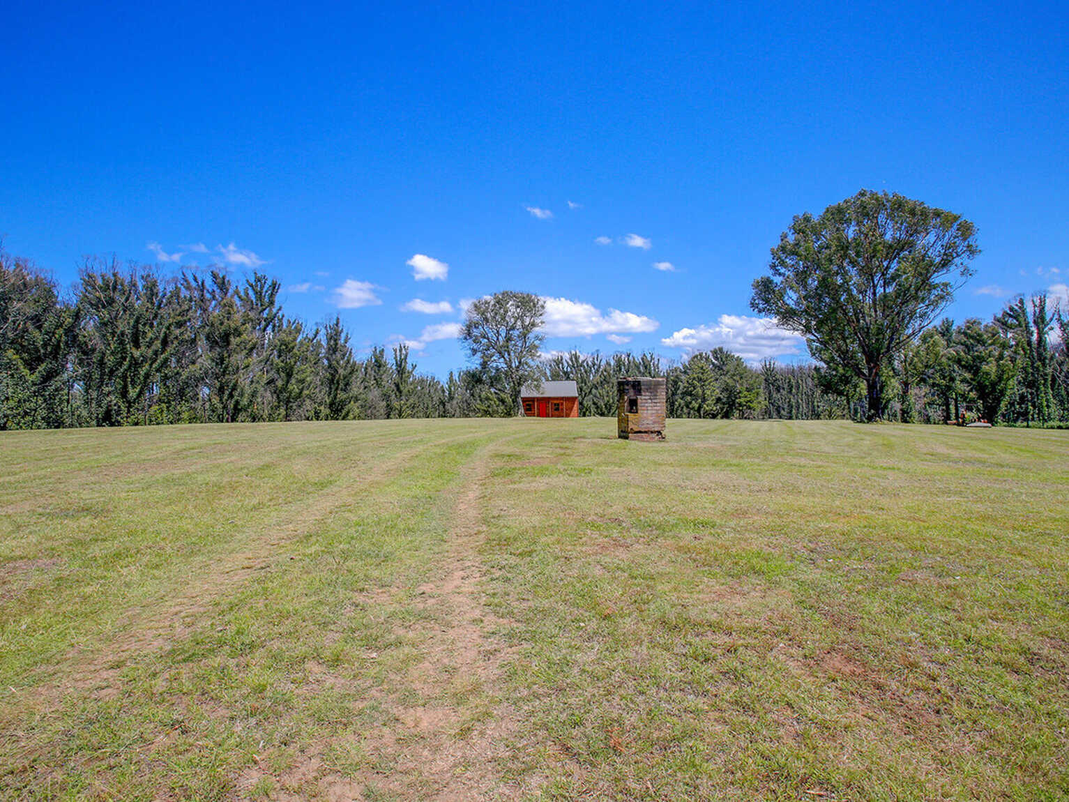 411 Spring Hill Road Meryla