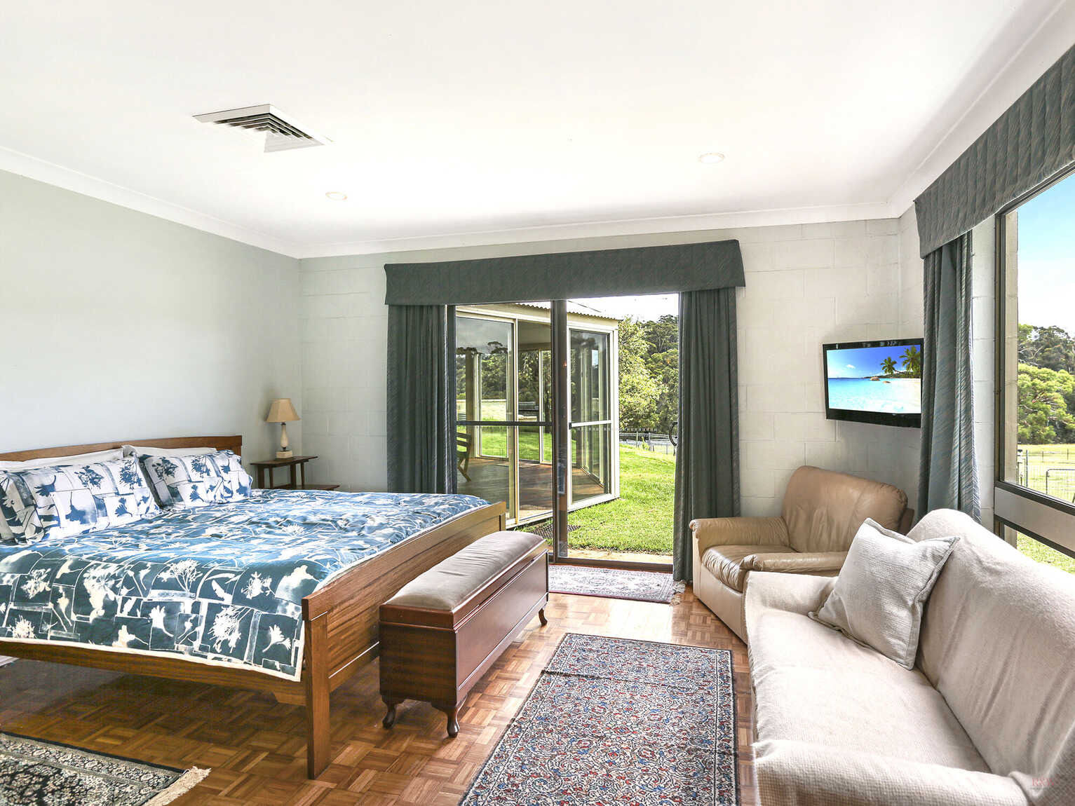 155 Foxgrove Road Canyonleigh 155 Foxgrove Road Canyonleigh