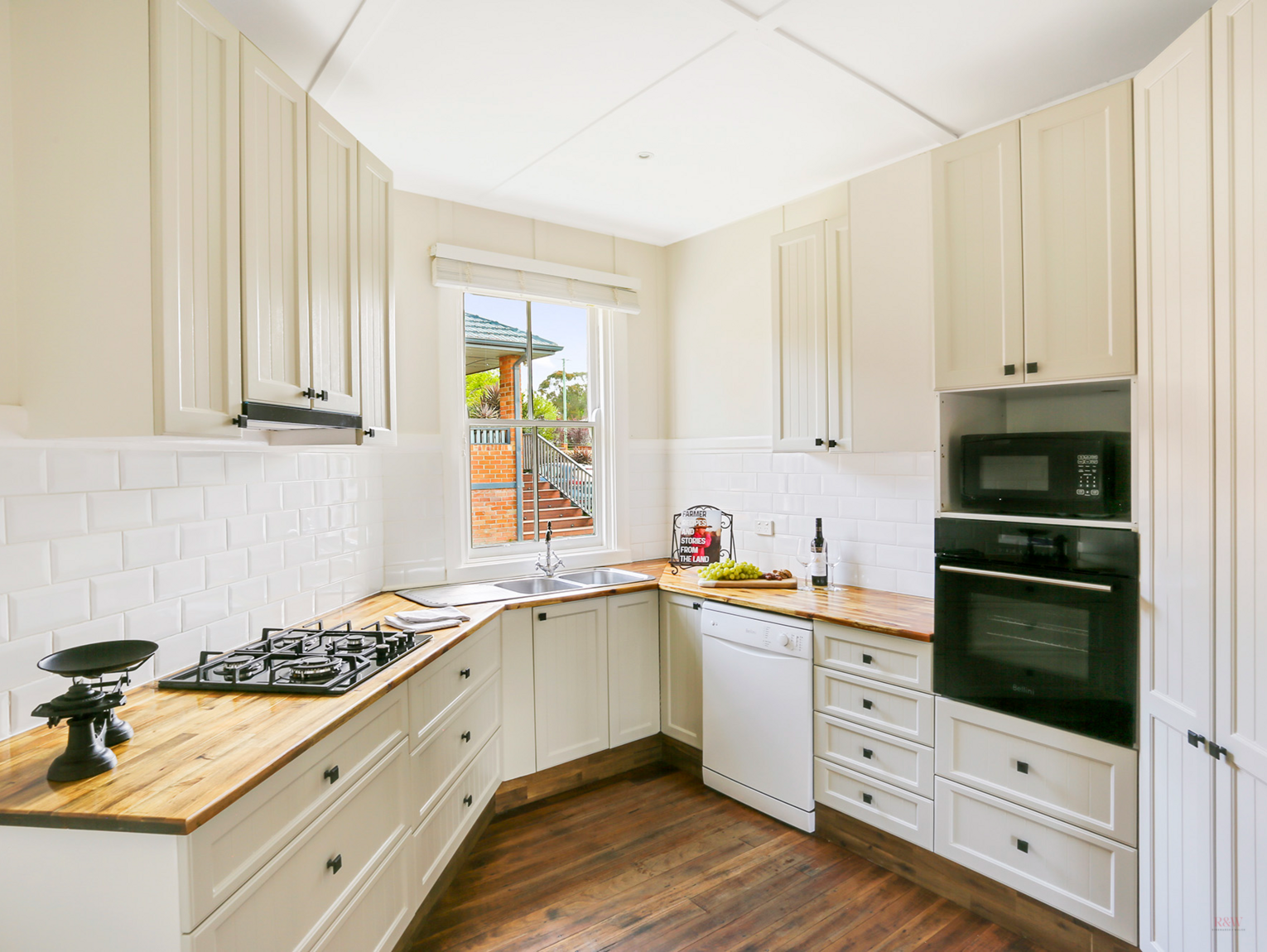 70 Throsby Street Moss Vale 70 Throsby Street Moss Vale