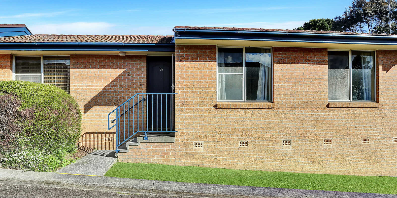 24/61 Kirkham Street Moss Vale