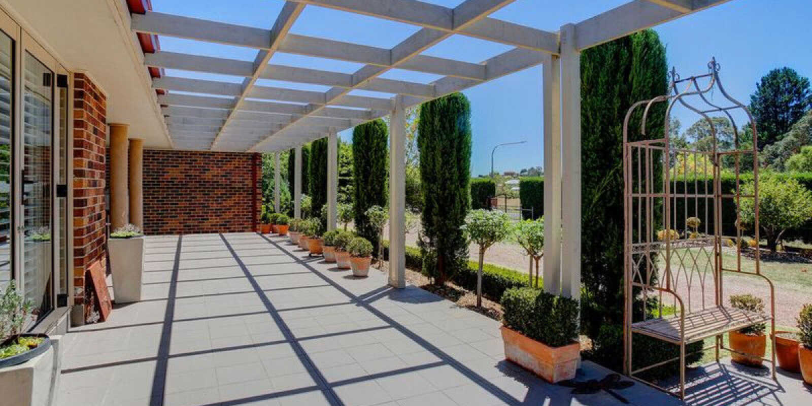 2 Hampton Crt Moss Vale