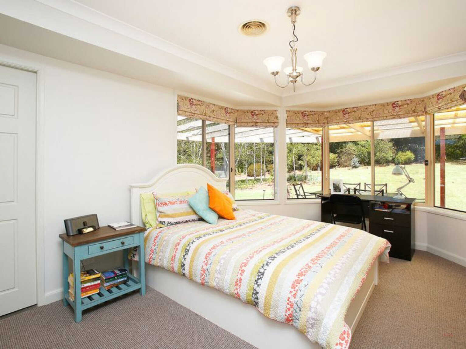 2 Hampton Crt Moss Vale