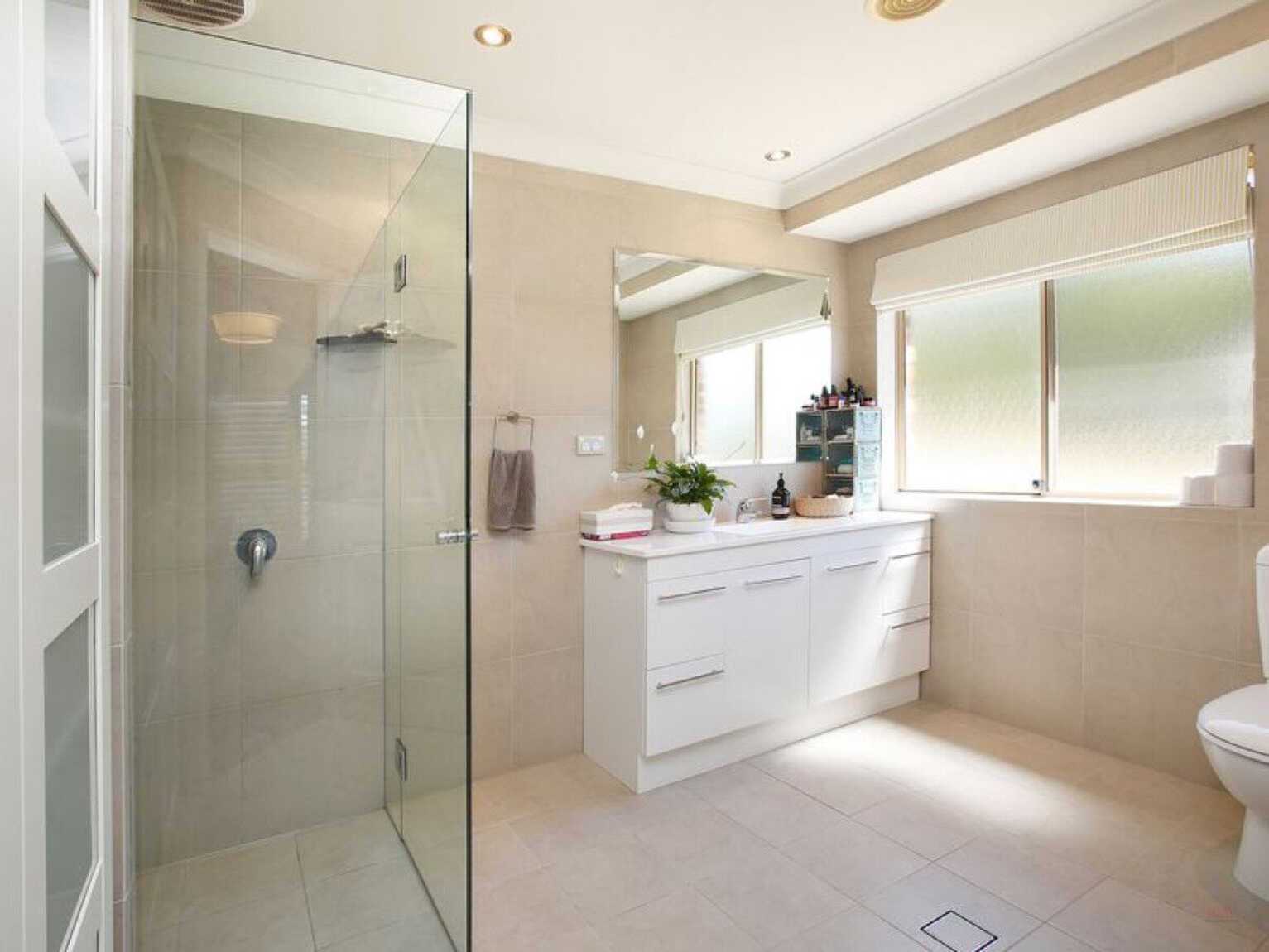 2 Hampton Crt Moss Vale