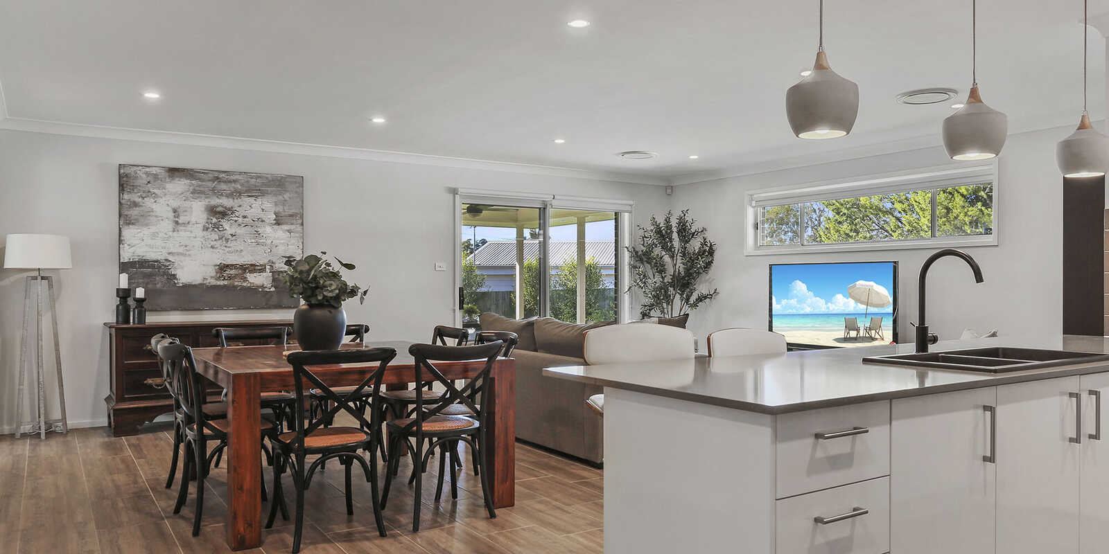 52 & 52a Yarrawa Street Moss Vale