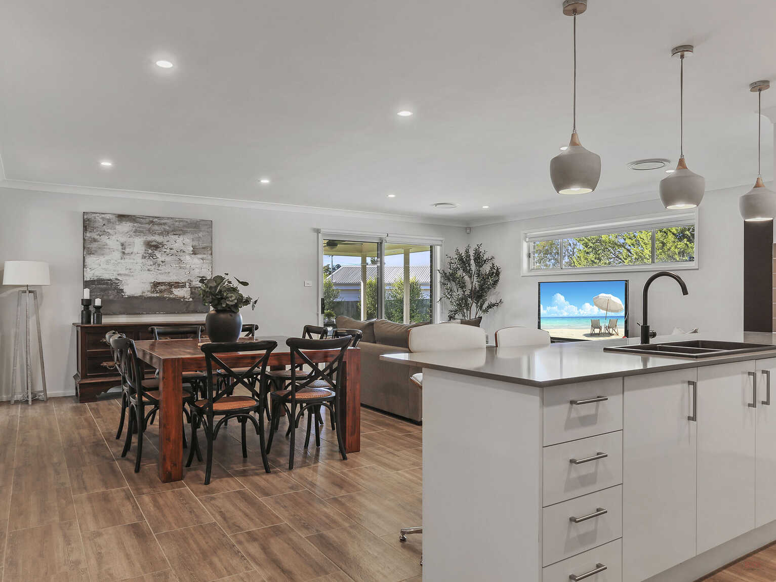 52 & 52a Yarrawa Street Moss Vale
