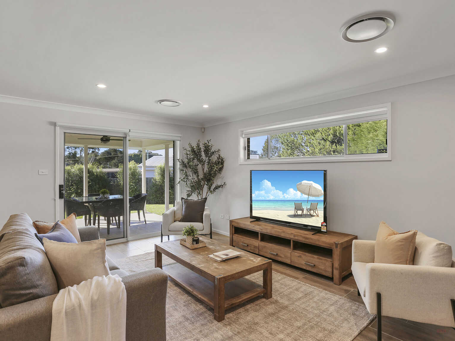 52 & 52a Yarrawa Street Moss Vale