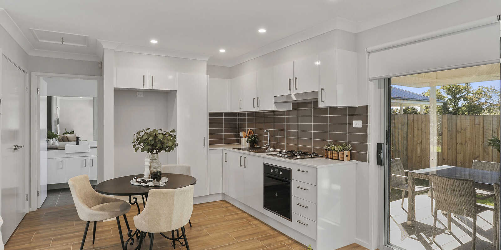 52 & 52a Yarrawa Street Moss Vale