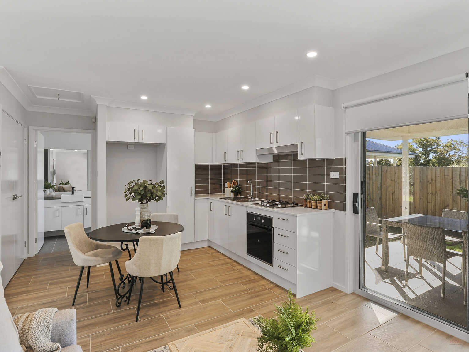 52 & 52a Yarrawa Street Moss Vale