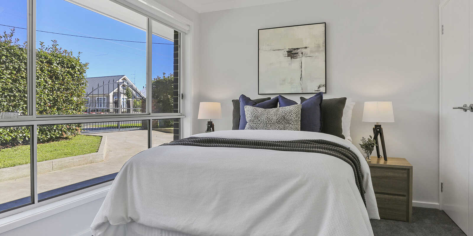 52 & 52a Yarrawa Street Moss Vale