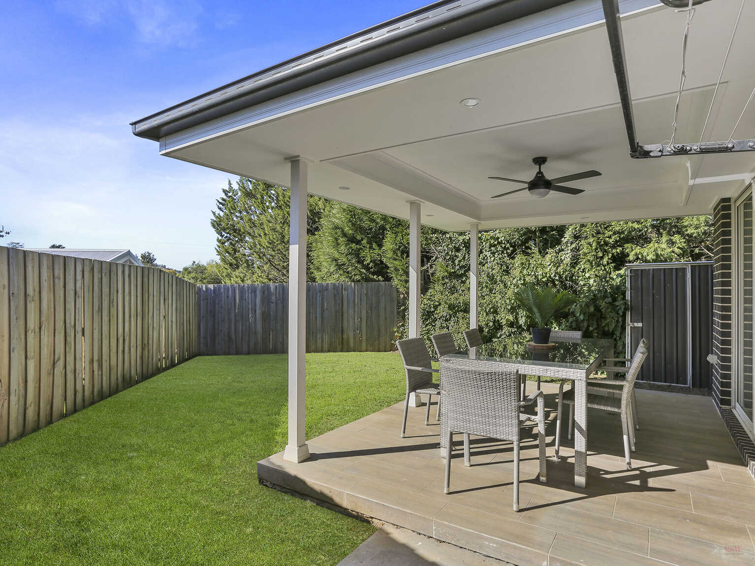 52 & 52a Yarrawa Street Moss Vale