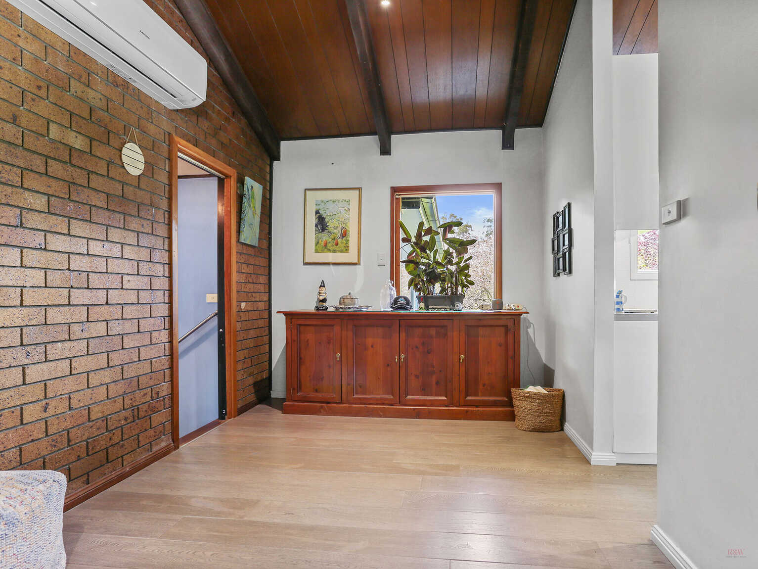 147 Railway Avenue Bundanoon 147 Railway Avenue Bundanoon