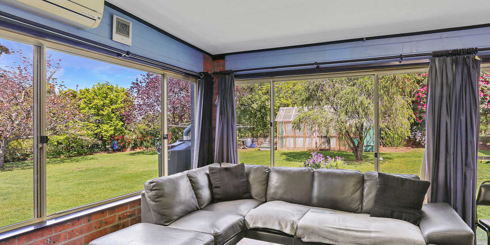 147 Railway Avenue Bundanoon 147 Railway Avenue Bundanoon