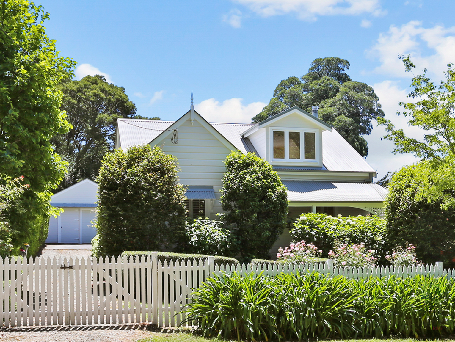 26 Charlotte Street Robertson 26 Charlotte Street Robertson