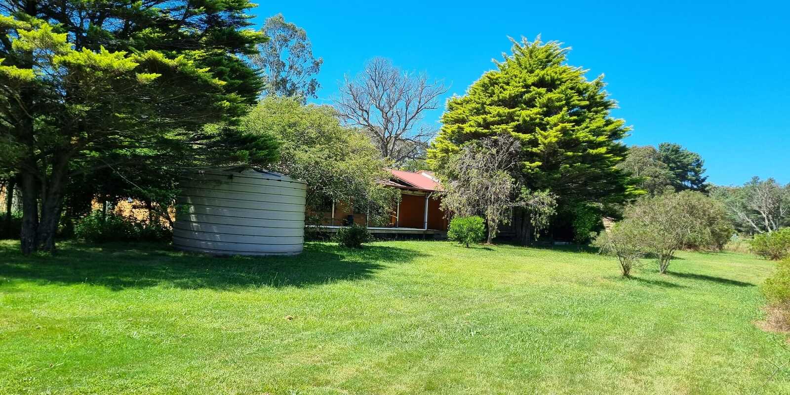 246 Caoura Road Tallong