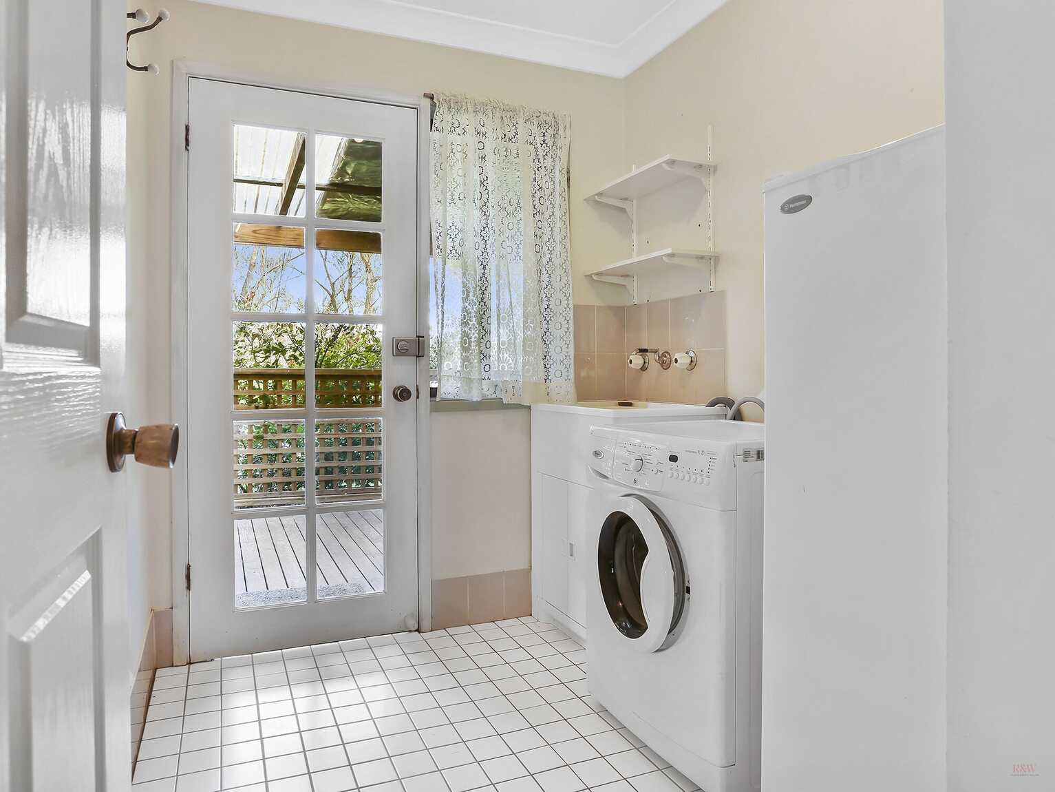 246 Caoura Road Tallong