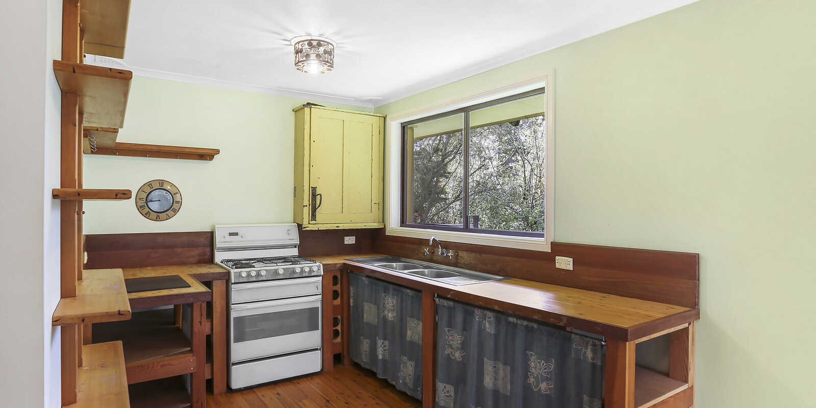 246 Caoura Road Tallong