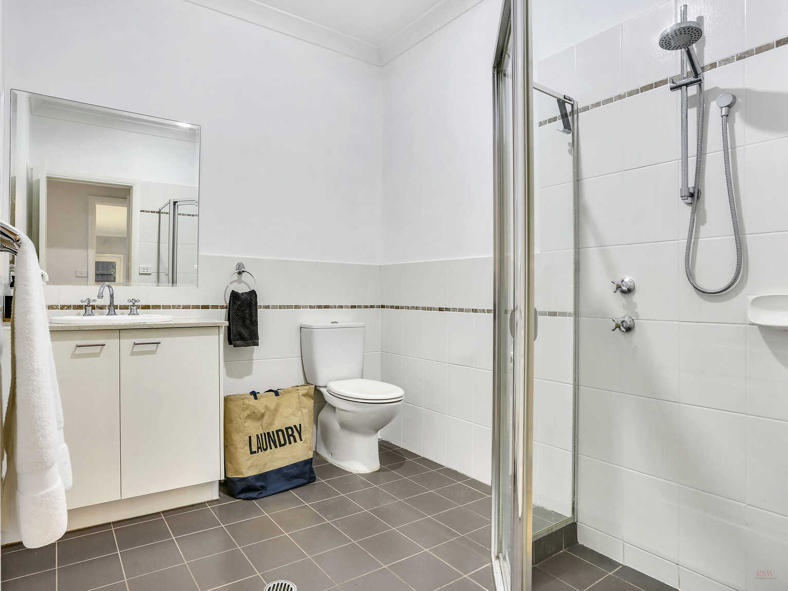 4/3 Suttor Road Moss Vale
