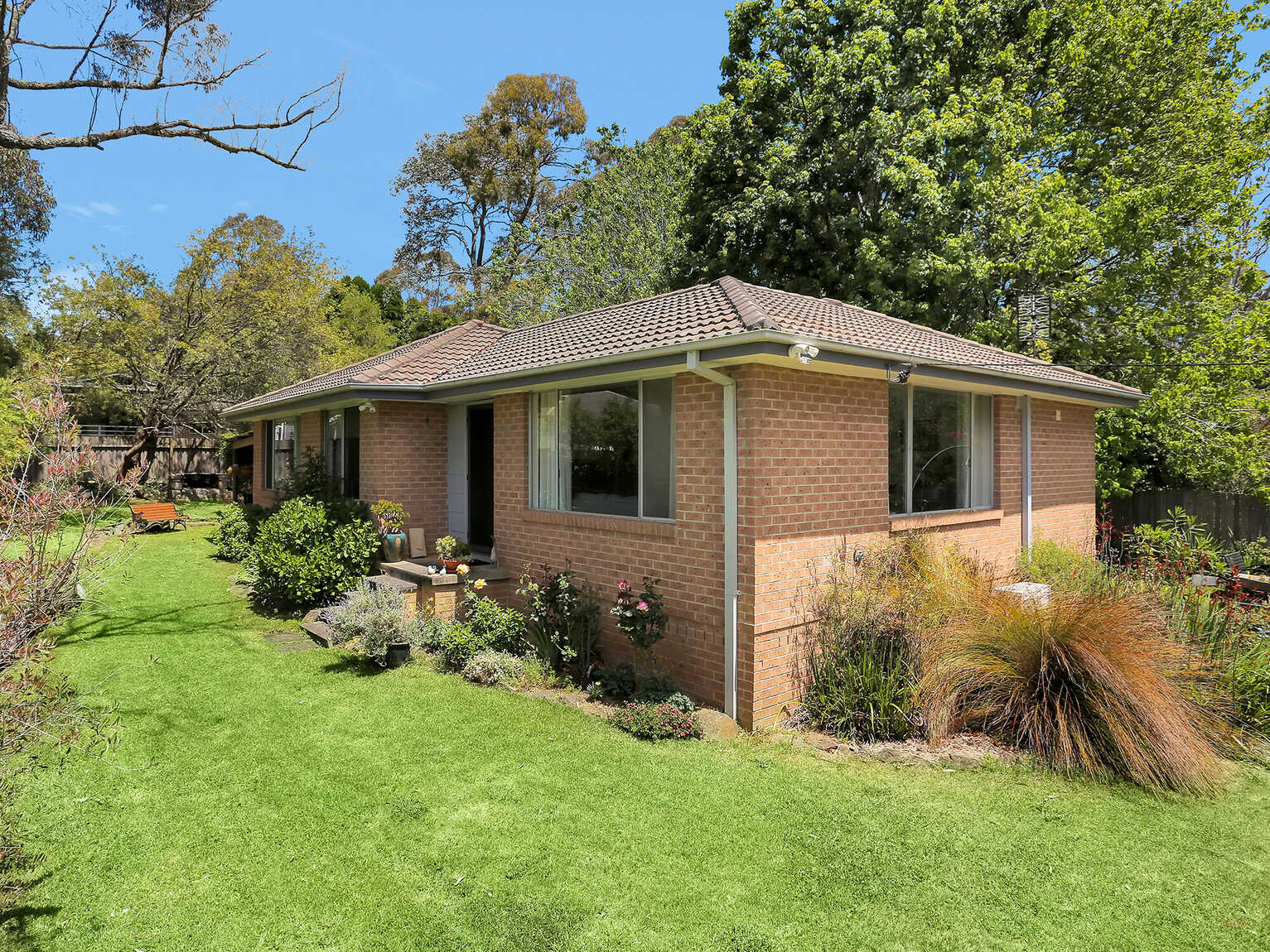 2 Bindar Crescent Bundanoon